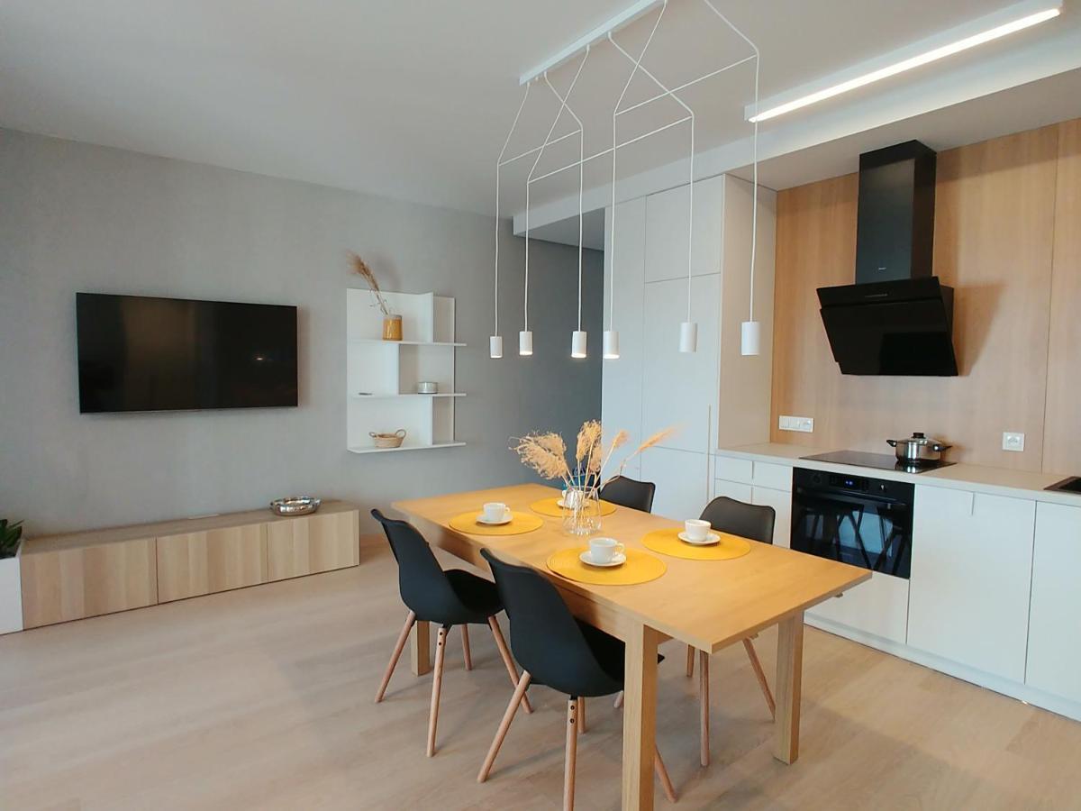 Capital Apartments - Towarowa Πόζναν Εξωτερικό φωτογραφία