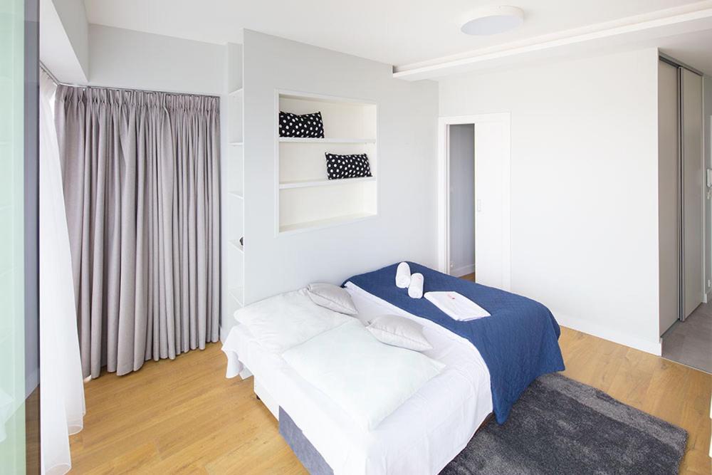 Capital Apartments - Towarowa Πόζναν Εξωτερικό φωτογραφία