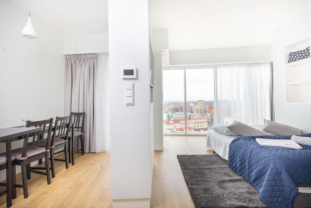 Capital Apartments - Towarowa Πόζναν Εξωτερικό φωτογραφία