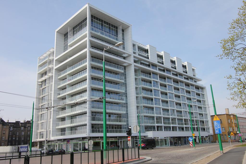 Capital Apartments - Towarowa Πόζναν Εξωτερικό φωτογραφία